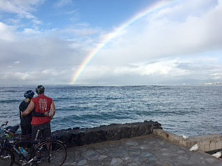 hawaii-bike-at-rainbow_r01